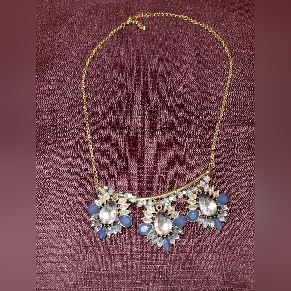 Beautiful blue 'Three Little Birds' necklace